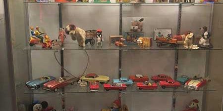 dogs-in-art autobahn toys and more on display